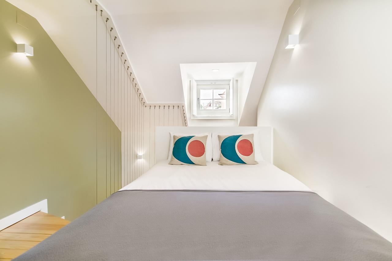 Design Apartment In Typical Alfama Lisbon Luaran gambar
