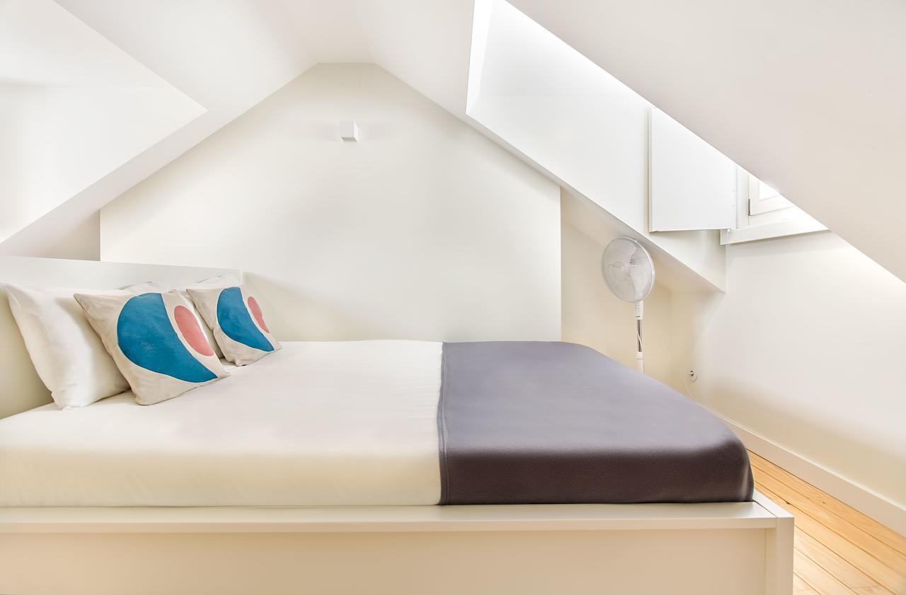 Design Apartment In Typical Alfama Lisbon Luaran gambar
