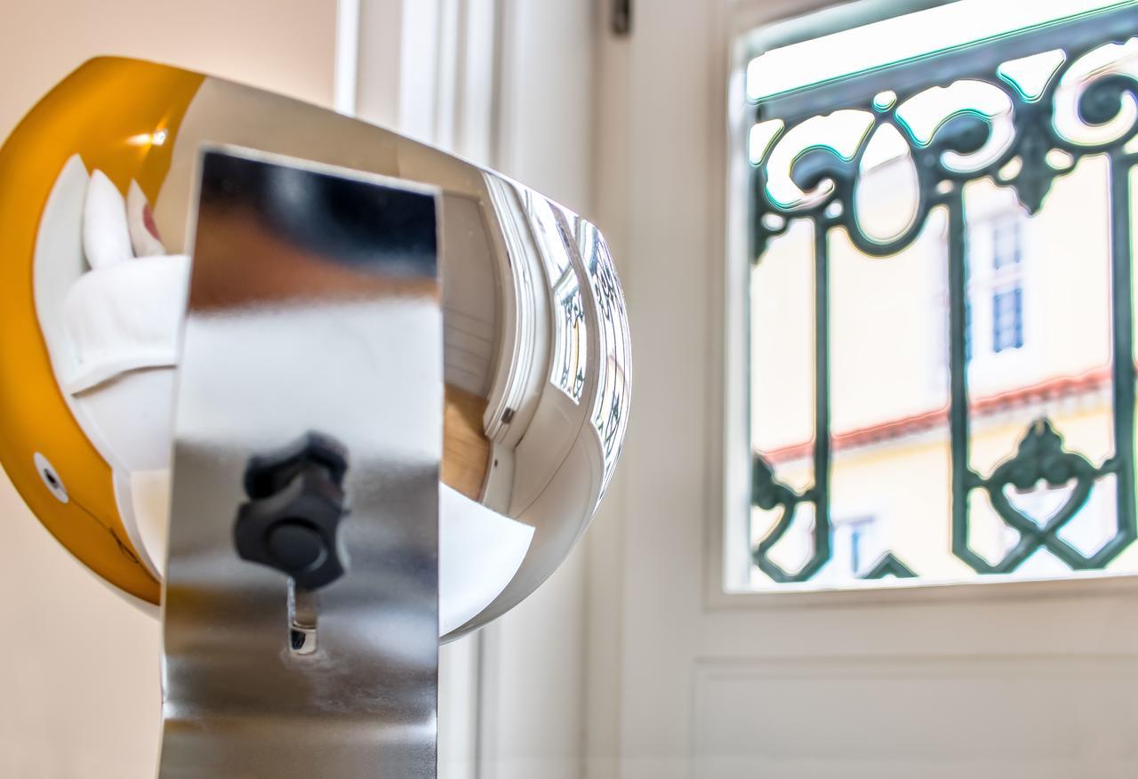 Design Apartment In Typical Alfama Lisbon Luaran gambar
