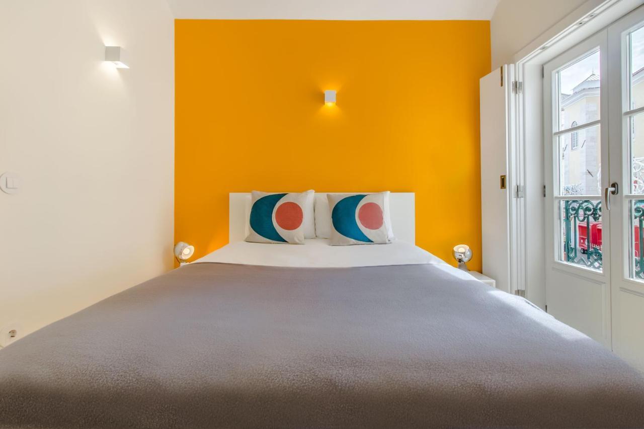 Design Apartment In Typical Alfama Lisbon Luaran gambar